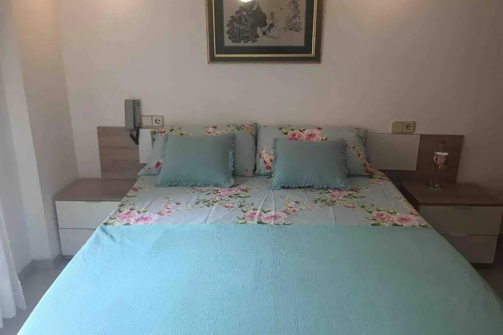 Comode Apartament Al Bell Mig De Gérone Espagne