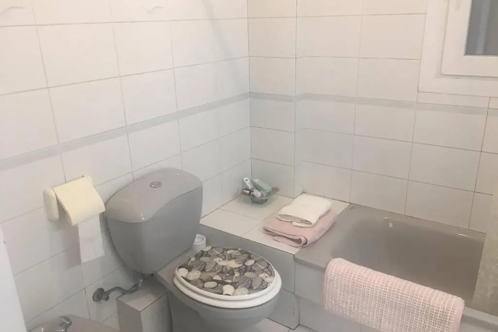Comode Apartament Al Bell Mig De Girona Lejlighed