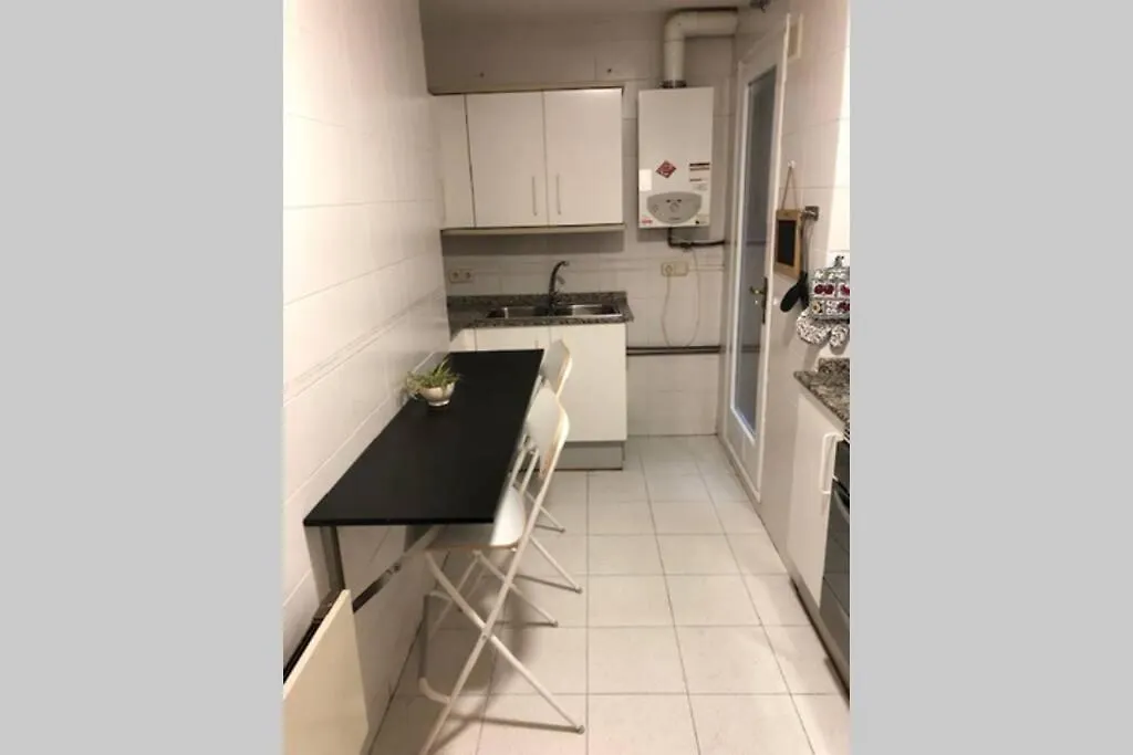 Comode Apartament Al Bell Mig De Girona Lejlighed