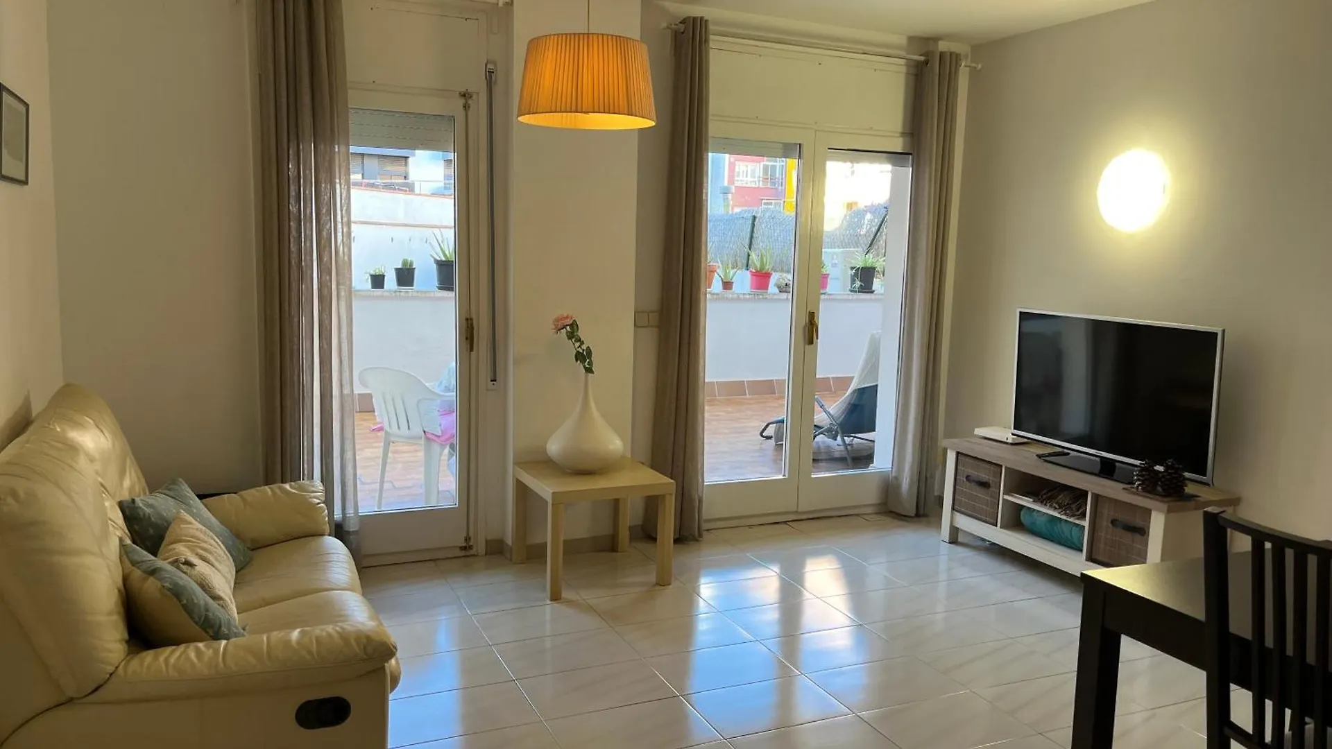 Comode Apartament Al Bell Mig De Girona 0*,  Spanien
